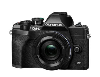 Olympus OM-D E-M10 Mark IV 14-42mmF3.5-5.6 Pancake blk/blk kit