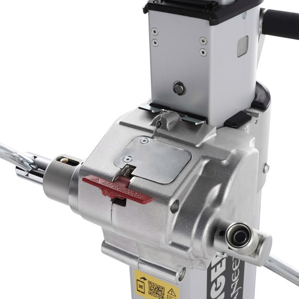 Avenger B7030FF Buccaneer statīvs 3m - Image 10