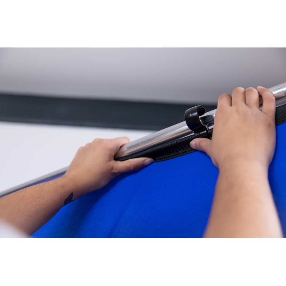 Manfrotto LL LB7943 Panoramic Background 4m Chromakey Blue - Image 4