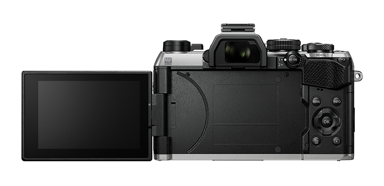 OM SYSTEM OM-5 Mark II 12-45mm F4.0 PRO slv kit - Image 6