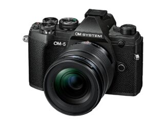 OM SYSTEM OM-5 12-45mm F4.0 PRO Kit blk
