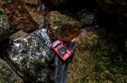OM SYSTEM TG-7 red - Image 10