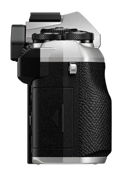 OM SYSTEM OM-5 Mark II body silver - Image 4
